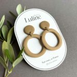 Boucles d’oreilles pendantes dorées minimalistes - Calypso